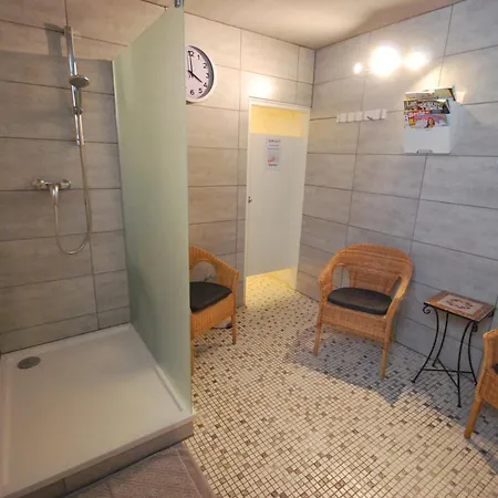 Abendsonne Mit Schwimmbad Und Sauna Fuer 2 Personen Apartment