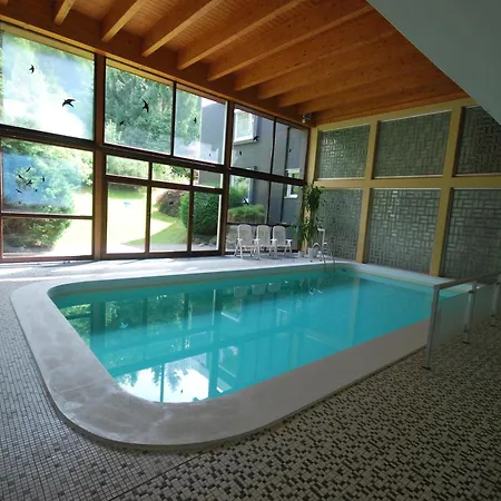 Abendsonne Mit Schwimmbad Und Sauna Fuer 2 Personen *